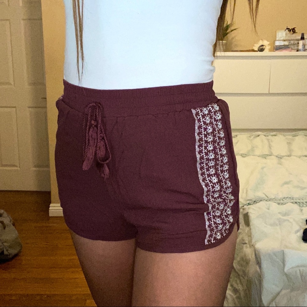 Purple soft shorts with knitted design